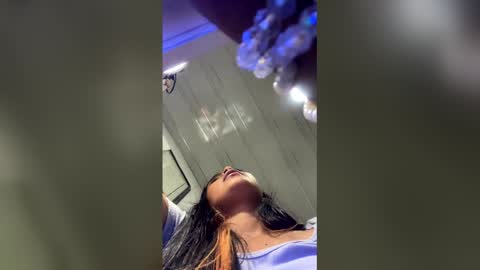 Danna Sofia online show from 01/06/26, 01:20