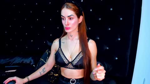 SofiaCarter online show from 12/26/24, 12:57