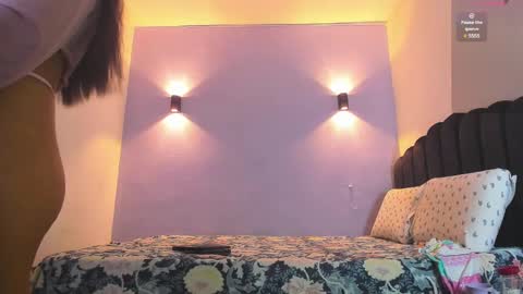 Sofia online show from 03/11/25, 03:59