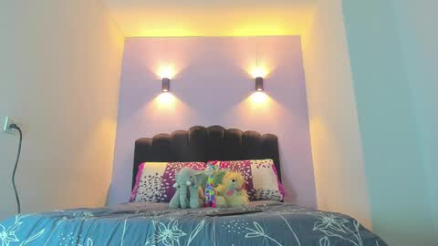 Sofia online show from 09/26/25, 04:49