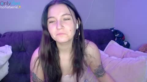 sofiafaerie online show from 12/29/24, 07:00