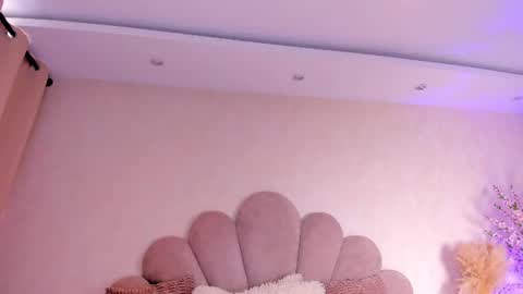 Snapshot of sofiagomez_1 chatting on 07/13/26, 07:05 SOFI online show from 07/13/26, 07:05