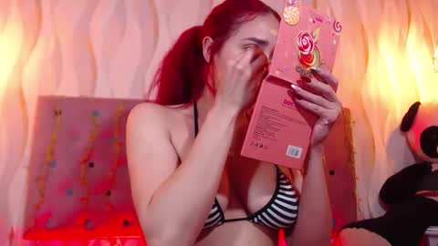 Snapshot of sofiakoltss chatting on 10/15/25, 08:47 Sofi online show from 10/15/25, 08:47