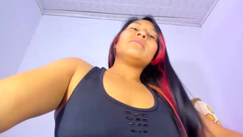 sofii milk online show from 12/11/24, 04:07