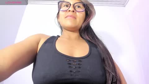 sofii milk online show from 01/02/25, 03:26