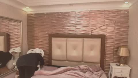 Sofi - next broadcast today 1030pm Colombia time online show from 10/26/25, 09:21