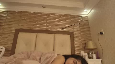 Sofi - next broadcast today 1030pm Colombia time online show from 11/10/25, 02:43