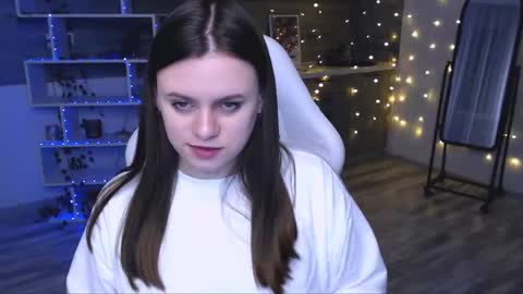 sofiarayan online show from 04/14/26, 06:36