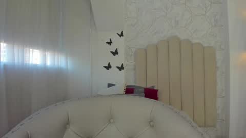 Sofia  online show from 01/18/25, 12:15