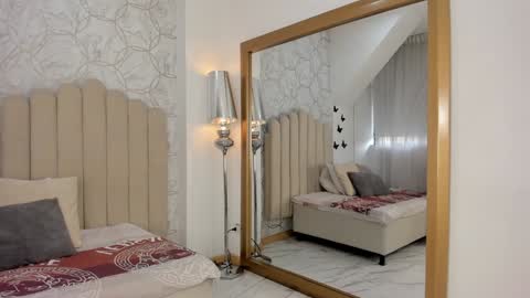 Sofia  online show from 02/06/25, 12:26