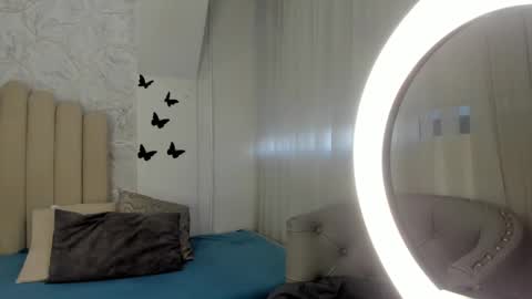 Sofia  online show from 02/13/25, 12:43