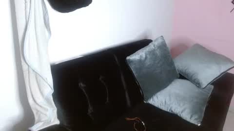 sofiasexygirl69 online show from 06/19/26, 12:20