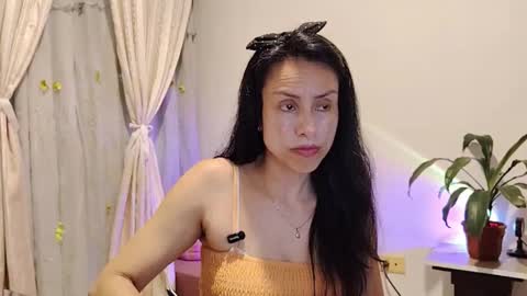 Sofi Bella online show from 03/01/26, 07:05