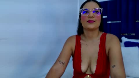 Sofia Cabrera online show from 06/14/26, 10:01