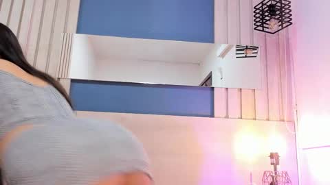 soficandy_ online show from 10/06/25, 12:24