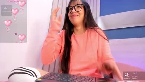 Snapshot of soficandy_ chatting on 03/27/26, 11:54 soficandy_ online show from 03/27/26, 11:54