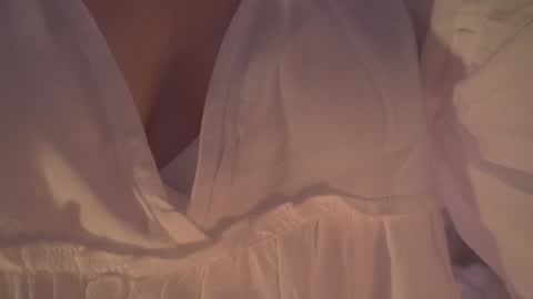 Sofi  online show from 12/15/24, 09:20