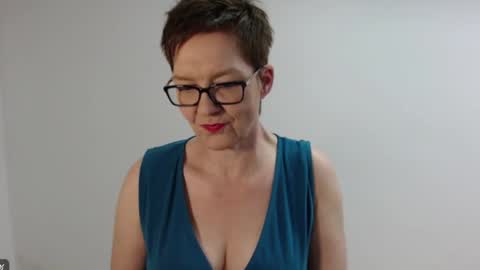 Sofie Velvet online show from 02/10/26, 03:16