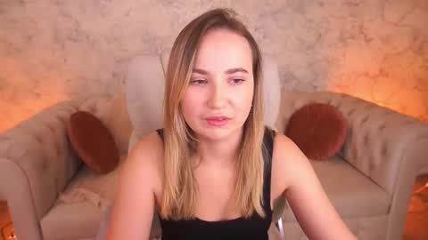 Sofie online show from 11/03/25, 12:13