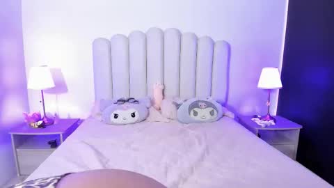 sofiebunnie online show from 10/11/25, 09:35