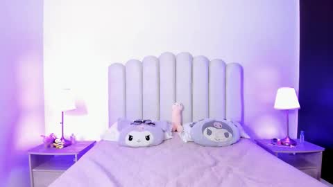 sofiebunnie online show from 10/17/25, 10:12