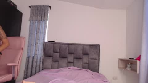 Snapshot of sofierosse_ chatting on 02/24/25, 03:20 Sofie Rosee online show from 02/24/25, 03:20