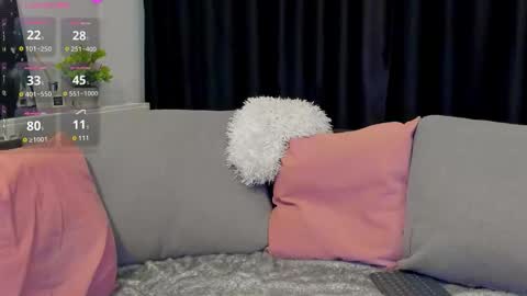 Snapshot of sofiewild25 chatting on 11/29/25, 12:13 Sofiewild25 online show from 11/29/25, 12:13