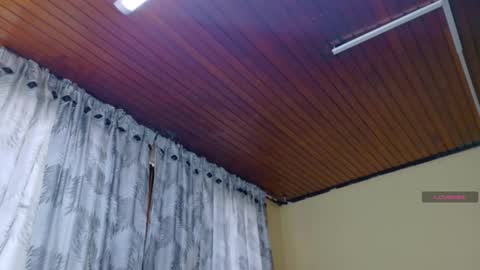 sofii_cute01 online show from 01/09/26, 12:19