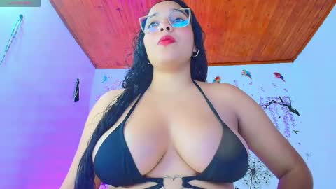  Sofa Daz  online show from 03/22/26, 12:36