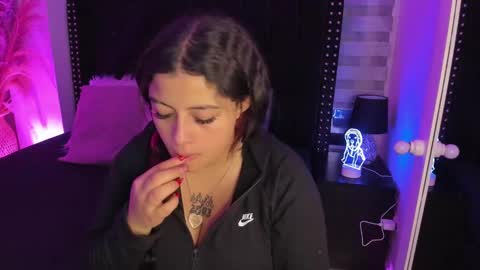 Sofia online show from 02/16/25, 03:58