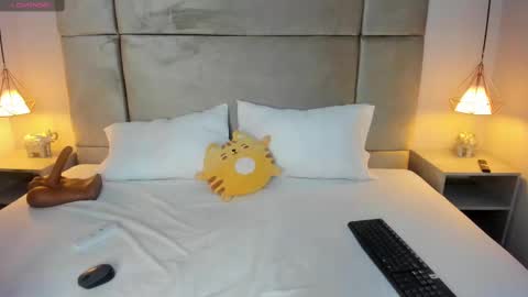 Sofia online show from 09/09/25, 08:52