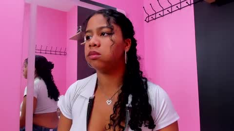 sofiifox online show from 02/02/25, 05:59