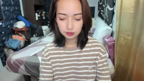 Angel online show from 10/09/25, 05:05