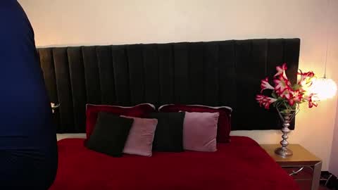 Cam and Amy online show from 11/15/25, 07:43