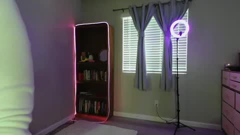 Streaming 1129 7pm PST online show from 01/18/26, 10:02