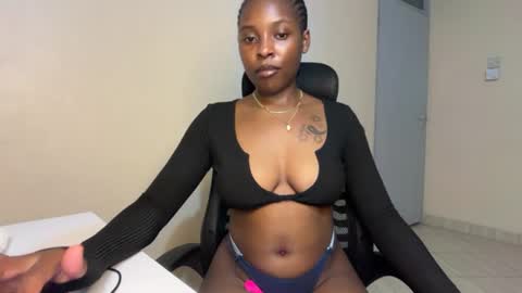 Snapshot of soft_nicole chatting on 06/26/26, 09:41 soft_nicole online show from 06/26/26, 09:41