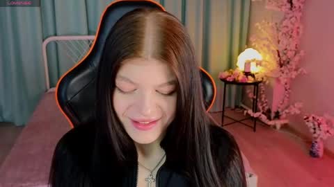 Jenny online show from 04/12/26, 08:36