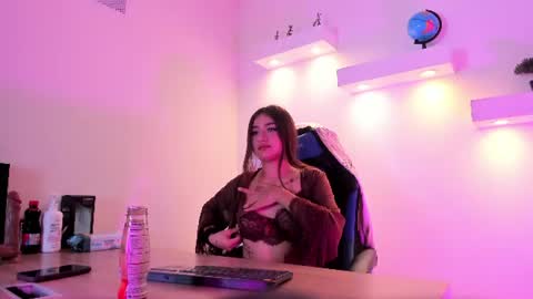 Soft  online show from 06/22/26, 04:09