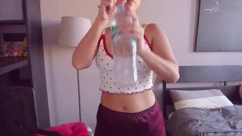 Emily online show from 10/17/25, 09:56