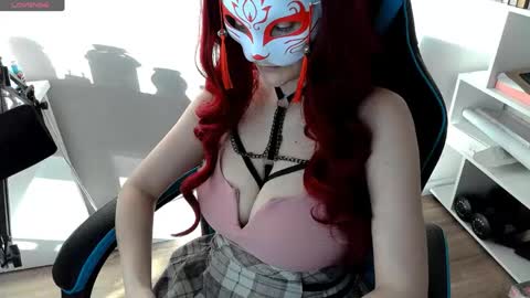 Nika Schwarz online show from 06/04/26, 03:18