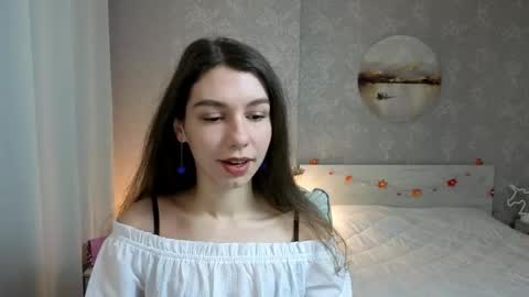 Kelly online show from 11/23/25, 01:11