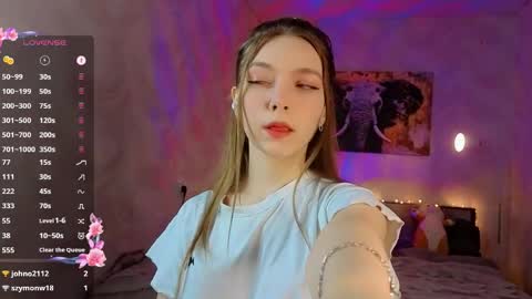 softy_bunny online show from 05/31/26, 02:02