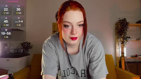 Snapshot of sofy_benson chatting on 01/23/25, 10:54 Sofy online show from 01/23/25, 10:54