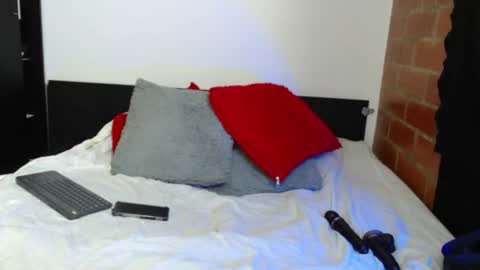 Snapshot of sofy_nix chatting on 10/09/25, 12:30 Sofy online show from 10/09/25, 12:30