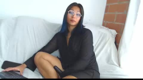 Snapshot of sofy_nix chatting on 06/23/26, 01:42 Sofy online show from 06/23/26, 01:42