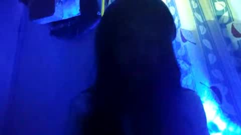 Snapshot of soiladeacetis chatting on 04/06/26, 12:50 Sunny online show from 04/06/26, 12:50