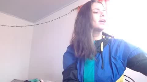 Sofia online show from 12/27/24, 12:23