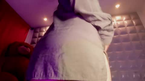 SOL  ANGEL online show from 04/10/26, 02:00