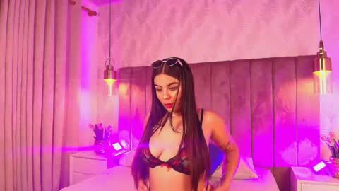 SOL  THIAGO online show from 04/11/26, 11:14