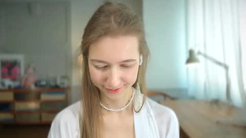 Bella online show from 02/27/25, 01:38